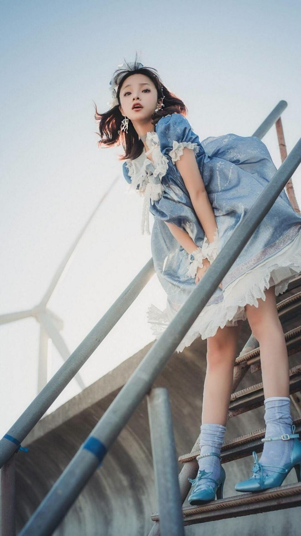 波斯湾的金色沙漏,阿拉巴脚下流淌的奥地利足球未来