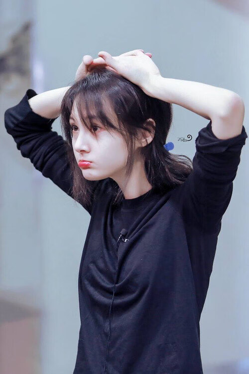 双城逆转传奇，西甲国家德比焦点战与国王快船惊魂夜的体育共鸣