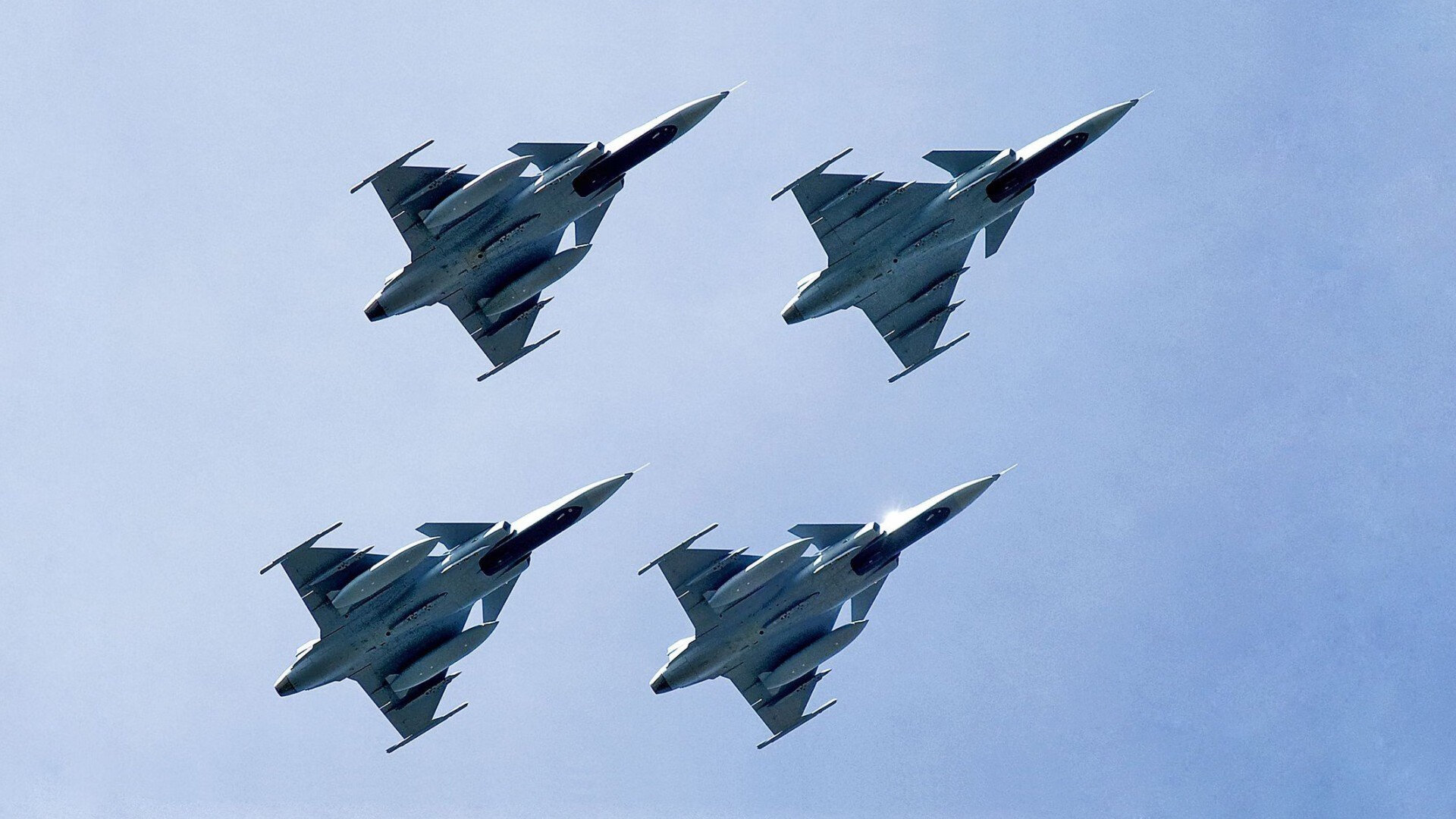 金属狂潮，罗德里如何击穿F1赛季最顽固的防线